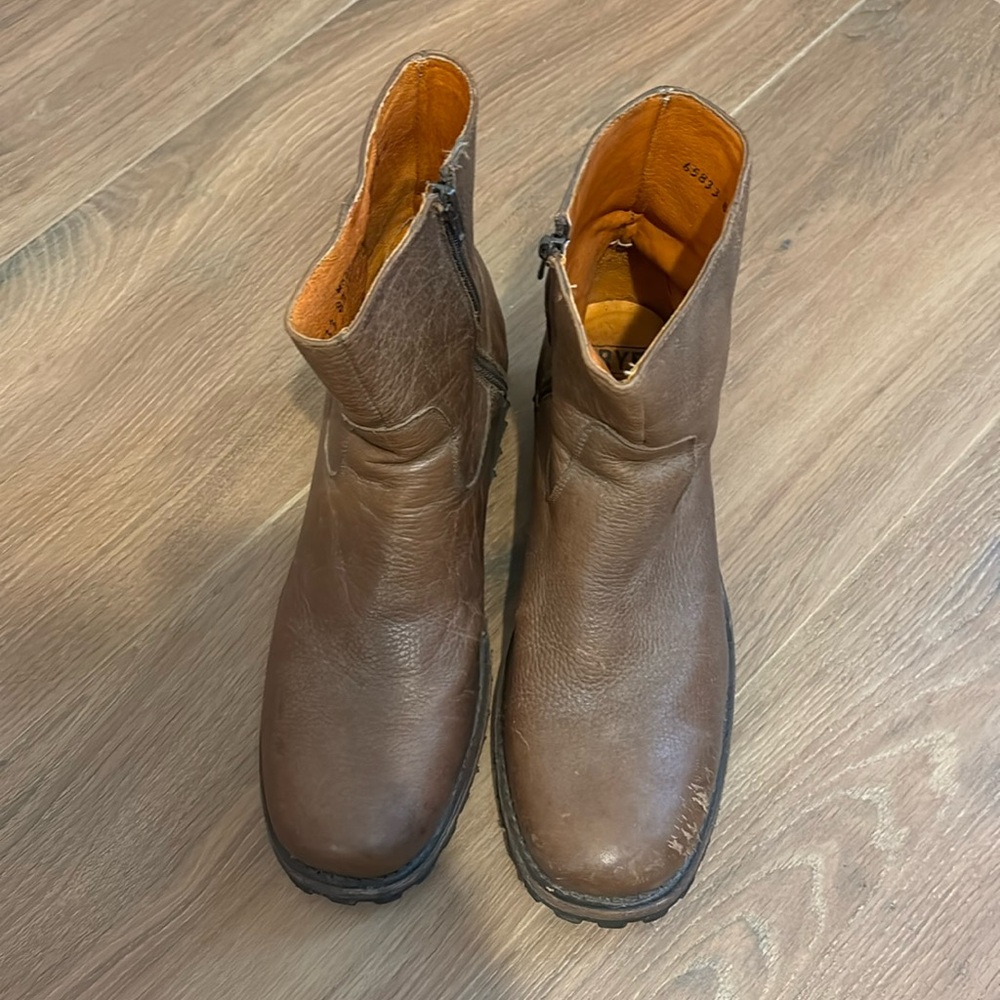 Frye Men’s Boots Size 9.5 GUC